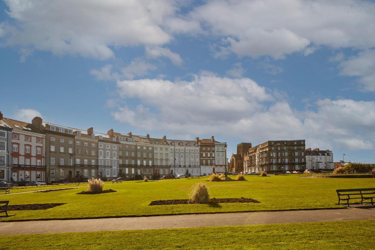 Host & Stay - Number Ten At Carlill Whitby Extérieur photo